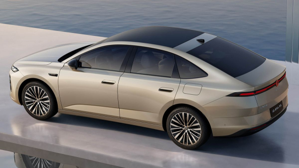 Cедан Volkswagen ID. ERA 5S расширит китайскую гамму бренда