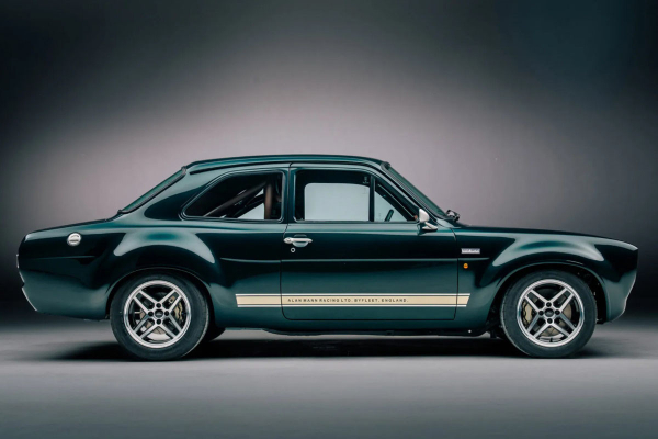 Возрожденный Ford Escort RS: не рестомод, а новый автомобиль