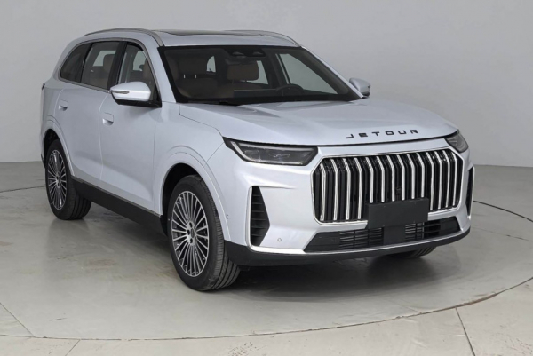 Показан кроссовер Jetour X90 нового поколения Показан кроссовер Jetour X90 нового поколения
