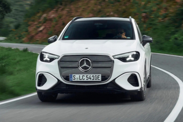 У электрического Mercedes-Benz GLC появились более доступные исполнения У электрического Mercedes-Benz GLC появились более доступные исполнения