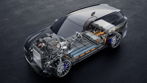 Представлен кроссовер BMW X5 пятого поколения