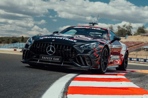 Mercedes-AMG GT 63 Pro 4Matic+ стал новым автомобилем безопасности Формулы-1