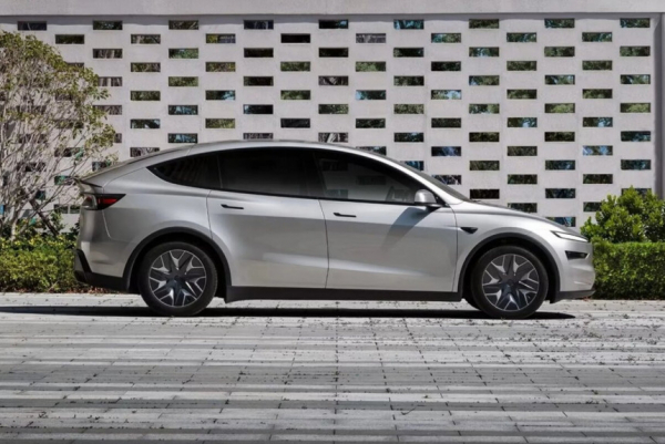 Удлиненная Tesla Model Y L: теперь не только в Китае Удлиненная Tesla Model Y L: теперь не только в Китае