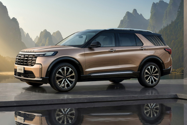 В Китае начались продажи обновленного кроссовера Ford Explorer