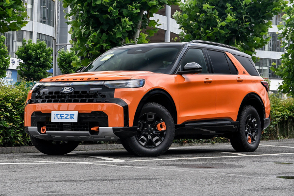 В Китае начались продажи обновленного кроссовера Ford Explorer