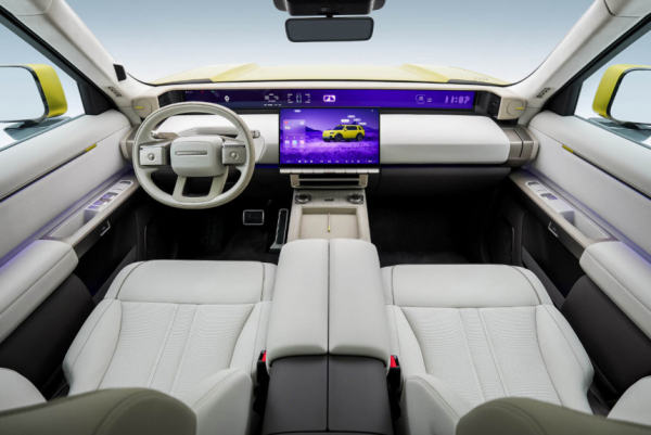 Freelander 8: опубликованы фотографии интерьера