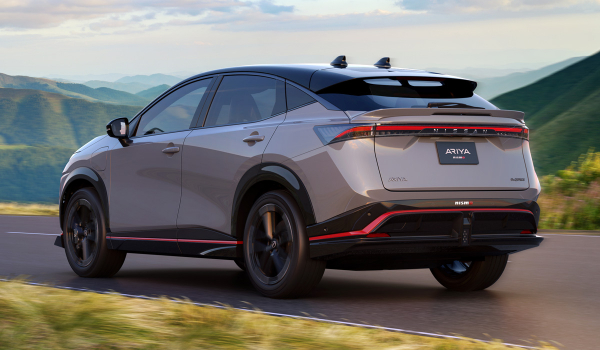 В Токио представлен драйверский кроссовер Nissan Ariya Nismo В Токио представлен драйверский кроссовер Nissan Ariya Nismo