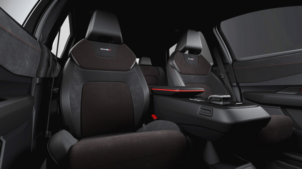 В Токио представлен драйверский кроссовер Nissan Ariya Nismo В Токио представлен драйверский кроссовер Nissan Ariya Nismo